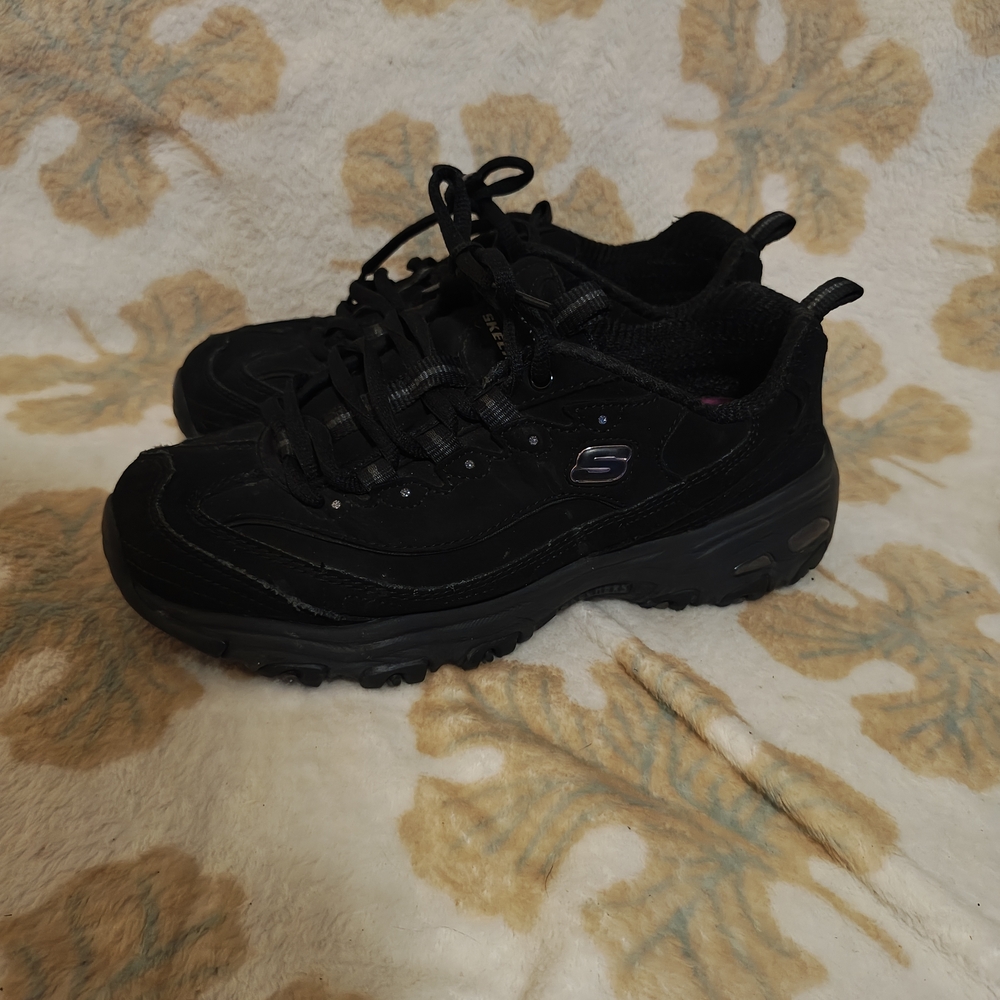 Skechers Black Women's Lace-Up Athletic Sneakers